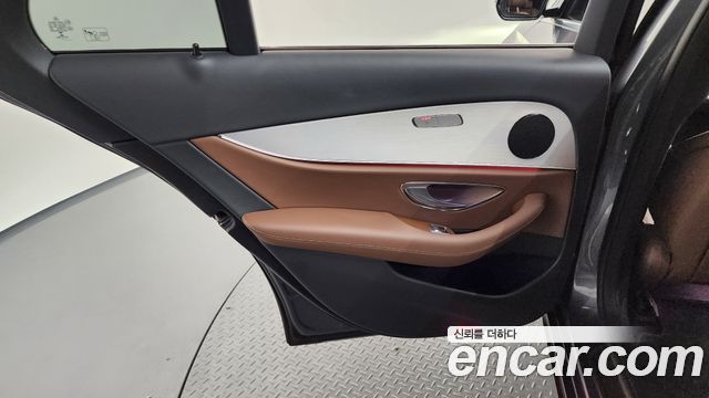 Mercedes-Benz E-Class E250 Avantgarde