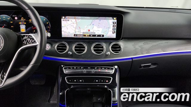 Mercedes-Benz E-Class E250 Avantgarde