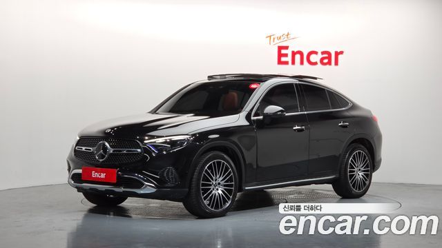 Mercedes-Benz GLC-Class GLC300 4MATIC Avnatgarde Coupe