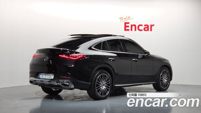 Mercedes-Benz GLC-Class GLC300 4MATIC Avnatgarde Coupe