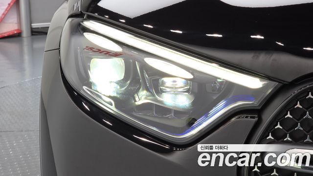Mercedes-Benz GLC-Class GLC300 4MATIC Avnatgarde Coupe