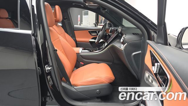 Mercedes-Benz GLC-Class GLC300 4MATIC Avnatgarde Coupe