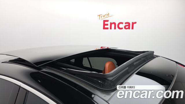 Mercedes-Benz GLC-Class GLC300 4MATIC Avnatgarde Coupe