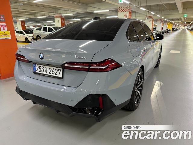 BMW 5-Series 530i xDrive M Sport