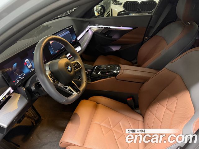 BMW 5-Series 530i xDrive M Sport