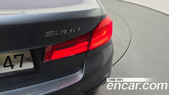 BMW 5-Series 520d M Sport package