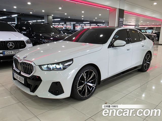 BMW 5-Series 530i xDrive M Sport