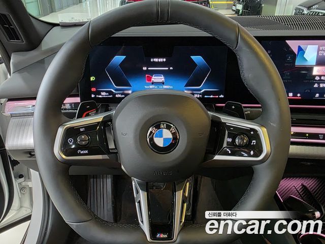 BMW 5-Series 530i xDrive M Sport