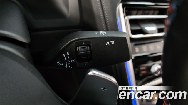 BMW 8-Series M850i xDrive First Edition Coupe