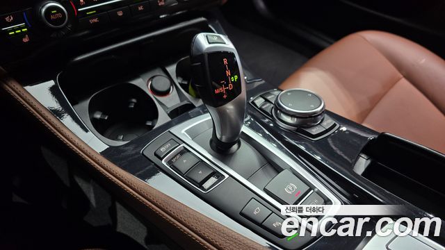 BMW 5-Series 520d M Aero Dynamic
