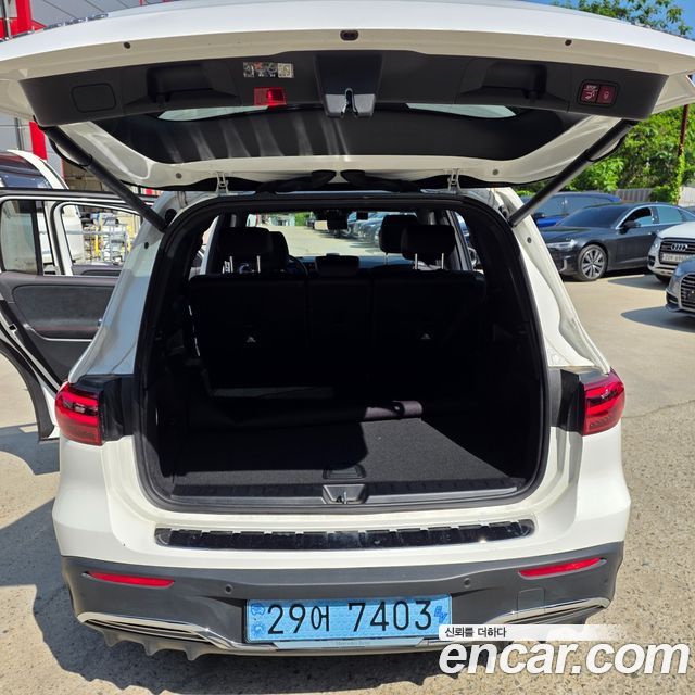 Mercedes-Benz EQB EQB300 4MATIC AMG Line