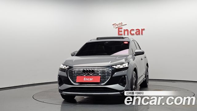 Audi Q4 e-tron 40 Premium