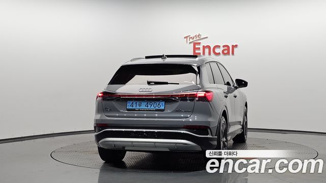 Audi Q4 e-tron 40 Premium