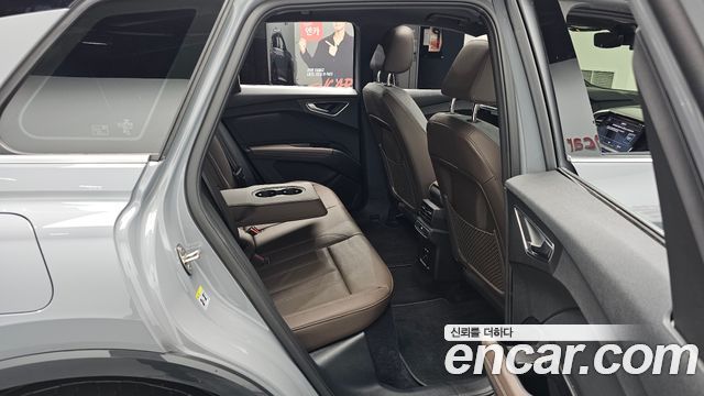 Audi Q4 e-tron 40 Premium