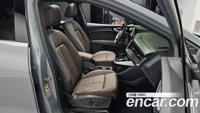Audi Q4 e-tron 40 Premium