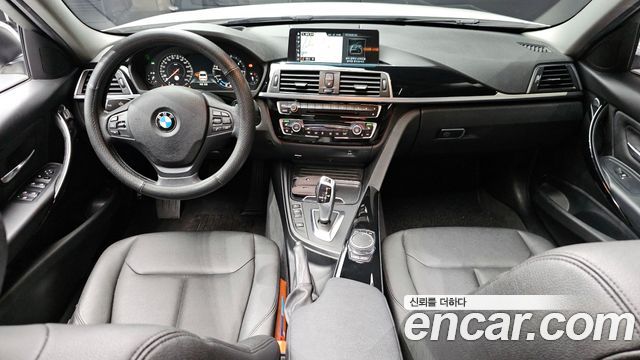 BMW 3-Series 320d