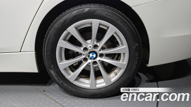 BMW 3-Series 320d