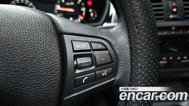 BMW 3-Series 320d