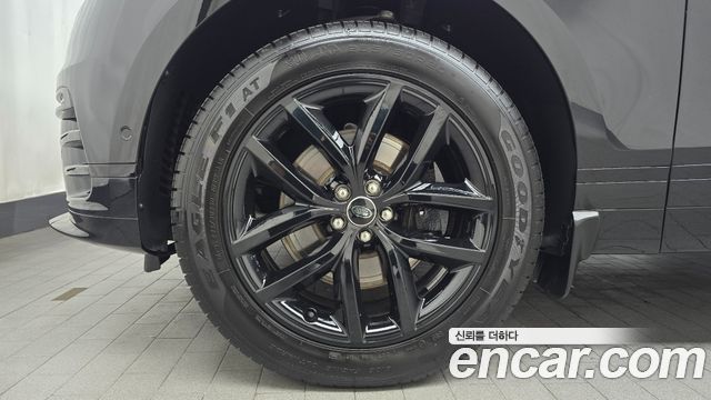 Land Rover Range Rover Velar 2.0 P250 Dynamic SE