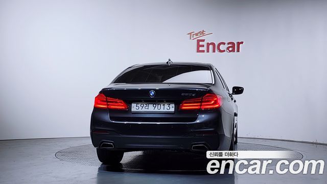 BMW 5-Series 520d M Sport package