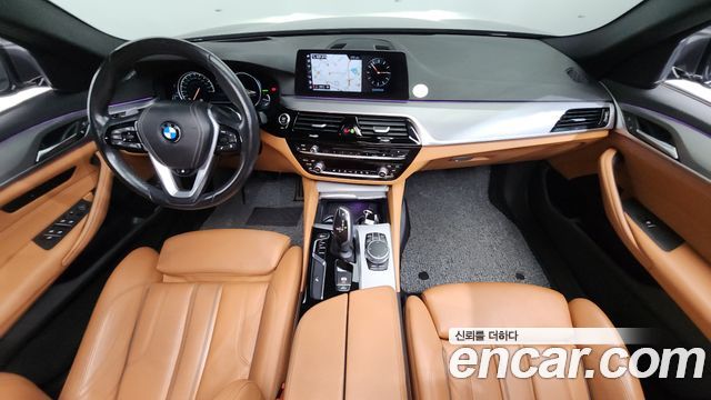 BMW 5-Series 520d M Sport package