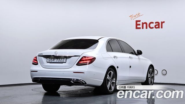 Mercedes-Benz E-Class E220d Avantgarde