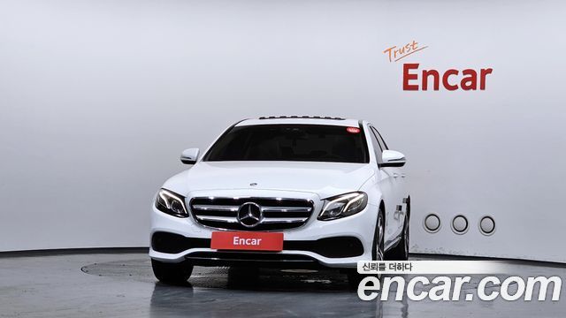 Mercedes-Benz E-Class E220d Avantgarde
