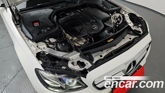 Mercedes-Benz E-Class E220d Avantgarde