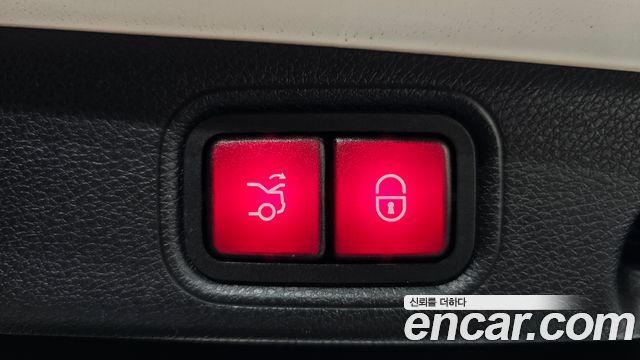 Mercedes-Benz E-Class E220d Avantgarde