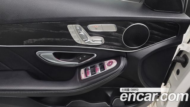 Mercedes-Benz C-Class C220 d 4MATIC AMG Line