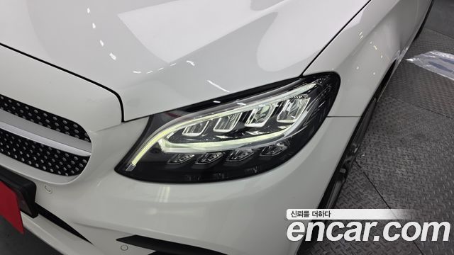 Mercedes-Benz C-Class C220 d 4MATIC AMG Line