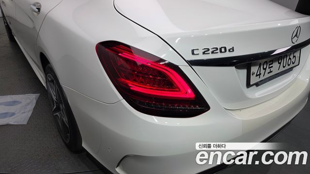 Mercedes-Benz C-Class C220 d 4MATIC AMG Line