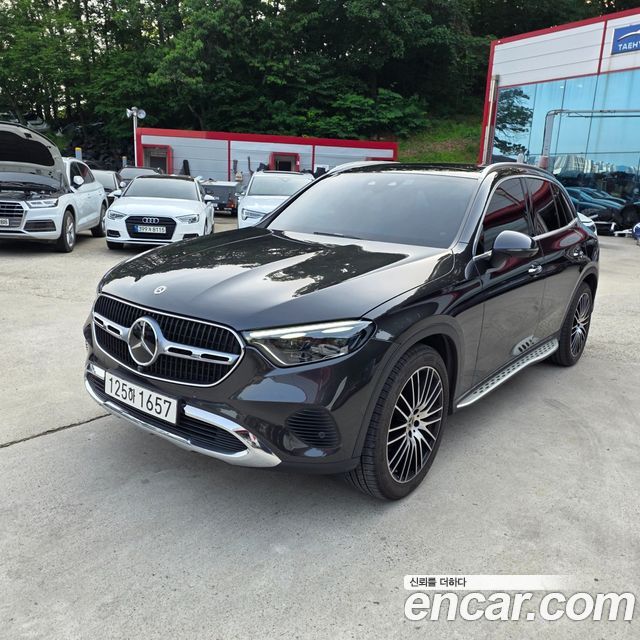 Mercedes-Benz GLC-Class GLC220 d 4MATIC