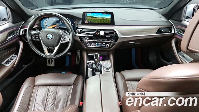 BMW 5-Series 520d M Sport Package Plus