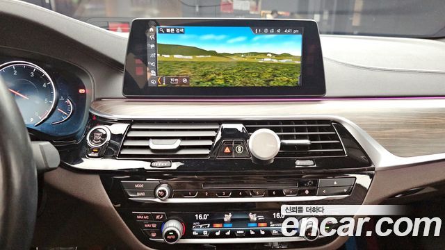 BMW 5-Series 520d M Sport Package Plus