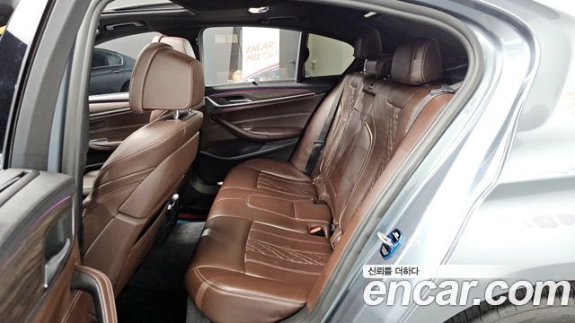 BMW 5-Series 520d M Sport Package Plus