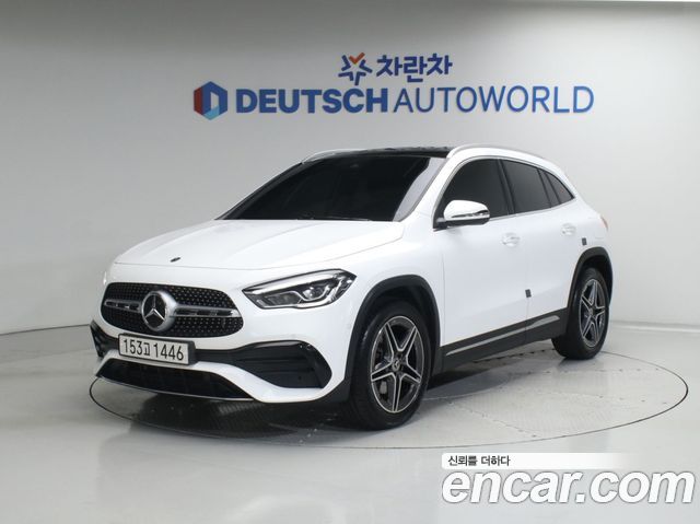 Mercedes-Benz GLA-Class GLA250 4MATIC