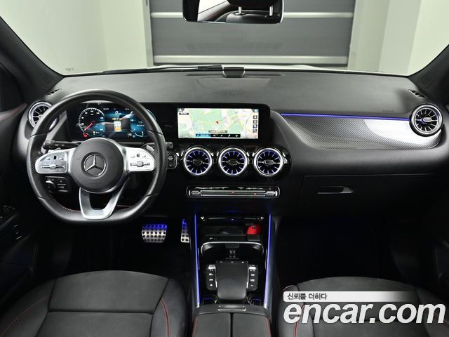 Mercedes-Benz GLA-Class GLA250 4MATIC