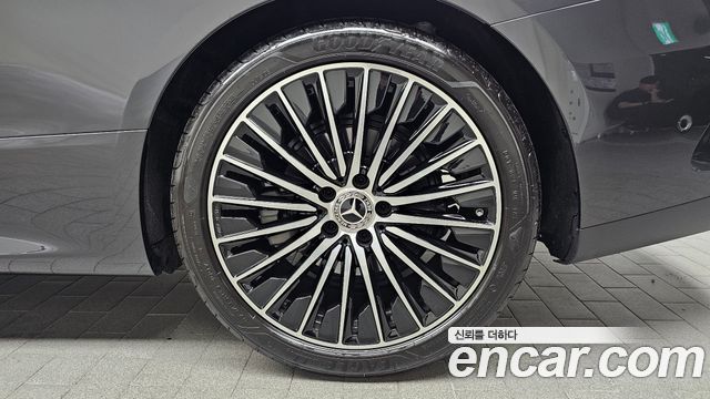 Mercedes-Benz CLE-Class CLE200 Coupe