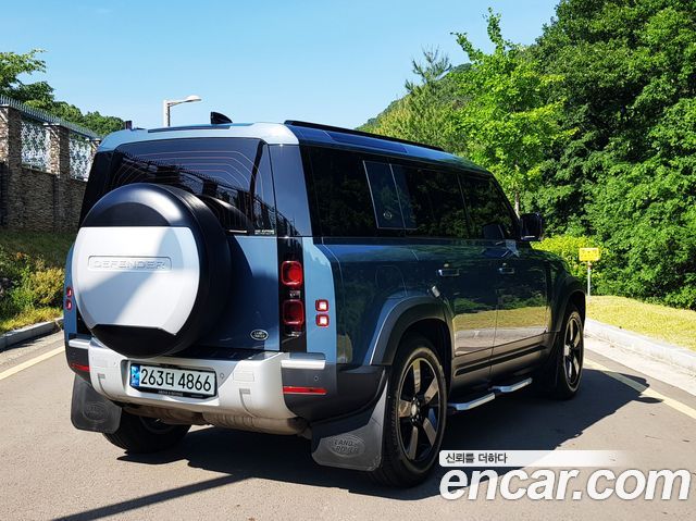 Land Rover Defender 110 D300 HSE