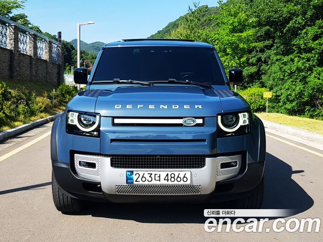 Land Rover Defender 110 D300 HSE