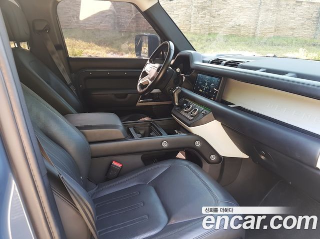 Land Rover Defender 110 D300 HSE