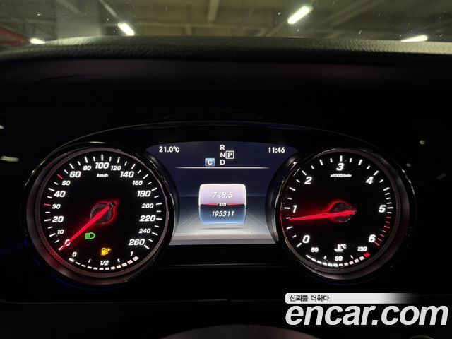 Mercedes-Benz E-Class E220d 4MATIC Avantgarde