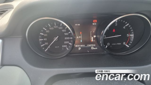 Land Rover Discovery Sport 2.0 TD4 HSE Luxury