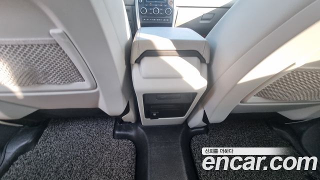 Land Rover Discovery Sport 2.0 TD4 SE