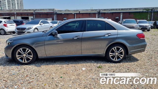 Mercedes-Benz E-Class E220 Bluetec Avantgarde