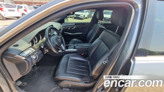 Mercedes-Benz E-Class E220 Bluetec Avantgarde