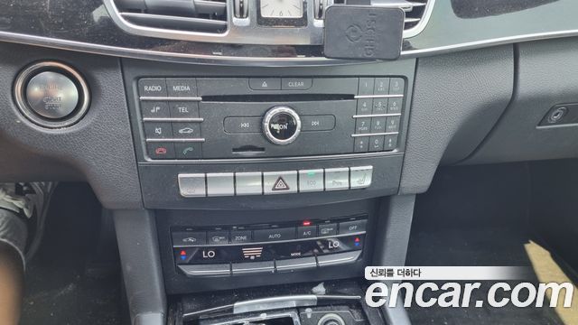 Mercedes-Benz E-Class E220 Bluetec Avantgarde