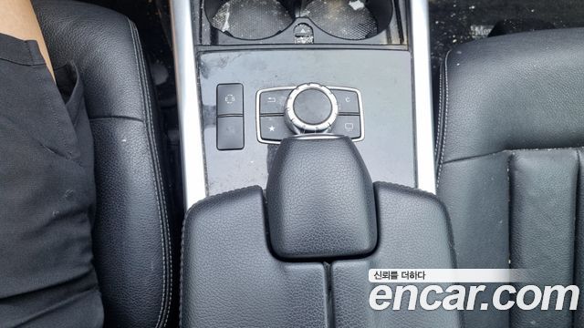 Mercedes-Benz E-Class E220 Bluetec Avantgarde