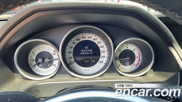 Mercedes-Benz E-Class E220 Bluetec Avantgarde